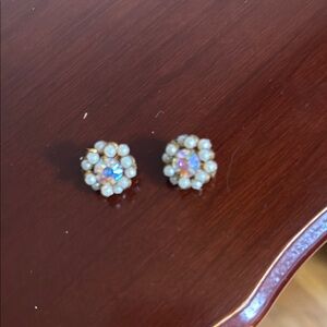 Elegant Pearl and Crystal Stud Earrings